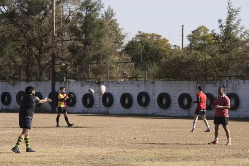 QUE NO DECAIGA. Sostener la motivación para entrenarse sin saber cuándo se volverá a jugar es un desafío muy complejo. LA GACETA / FOTO DE DIEGO ARáOZ