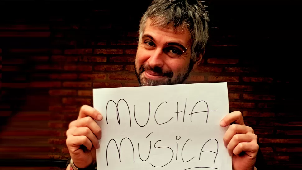 Reinventarse para crear: Carlos Andújar cuenta cómo surgió su nuevo material en medio de la pandemia