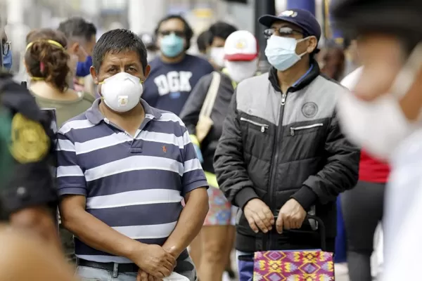 Unos 300.000 alumnos abandonaron la escuela en medio de la pandemia en Perú