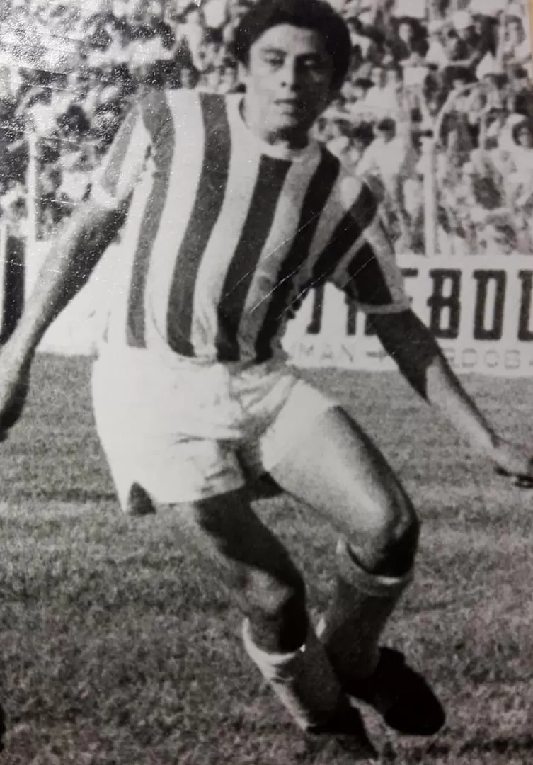 SANTIAGUEÑO. Víctor Pereyra.