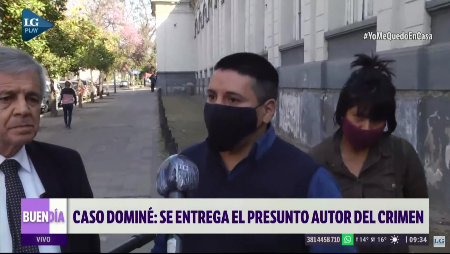 FRENTE A LOS TRIBUNALES. Godoy, junto a su abogado Pedernera, dialoga con LG PLAY. Captura de Video