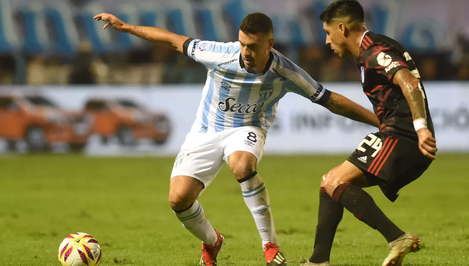 SEGUNDA CHANCE. El volante ofensivo cuenta con la aprobación del entrenador Zielinski para retornar al club.