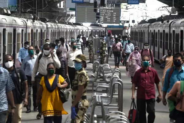 EEUU anunció que ayudará a India con materia prima y equipo médico para combatir el coronavirus