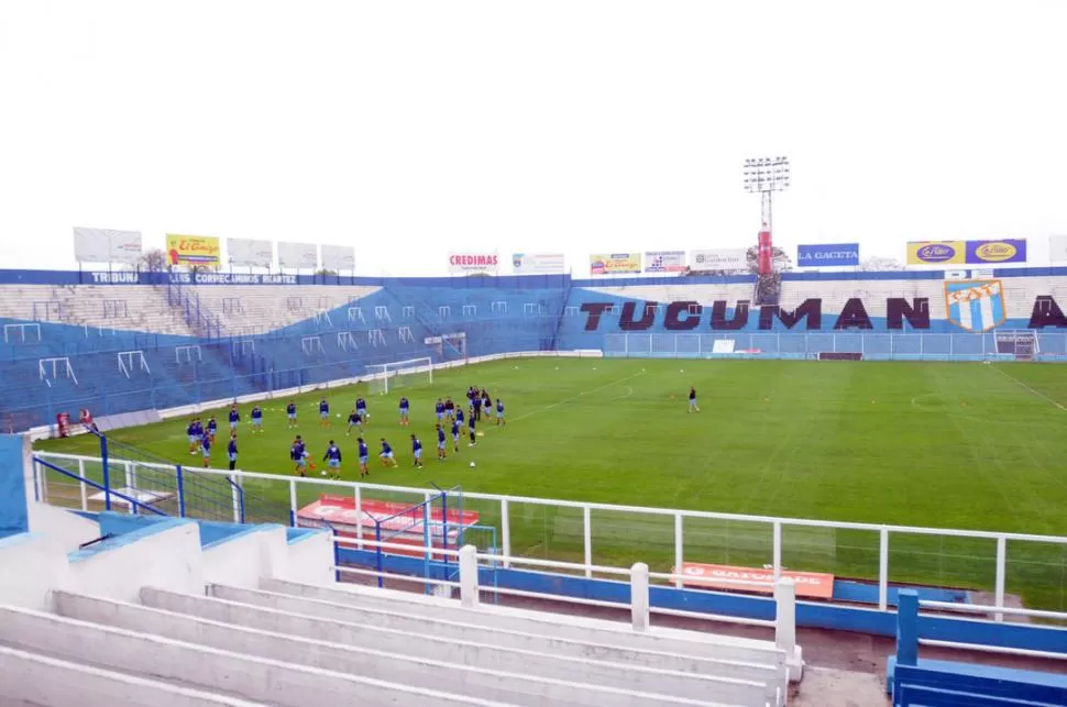 REGRESO A CASA. El plantel venía entrenándose en su predio, pero hacerlo en el estadio es especial. LA GACETA / FOTO DE franco vera