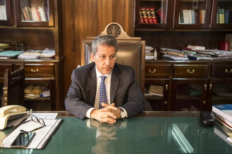 EL POSTULANTE ELEGIDO POR EL PRESIDENTE FERNÁNDEZ. Daniel Bejas en el Juzgado Federal N°1 local. la gaceta / Foto de Matias Quintana