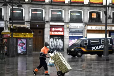 La covid-19 no da tregua a España, que ya superó los 800.000 contagiados