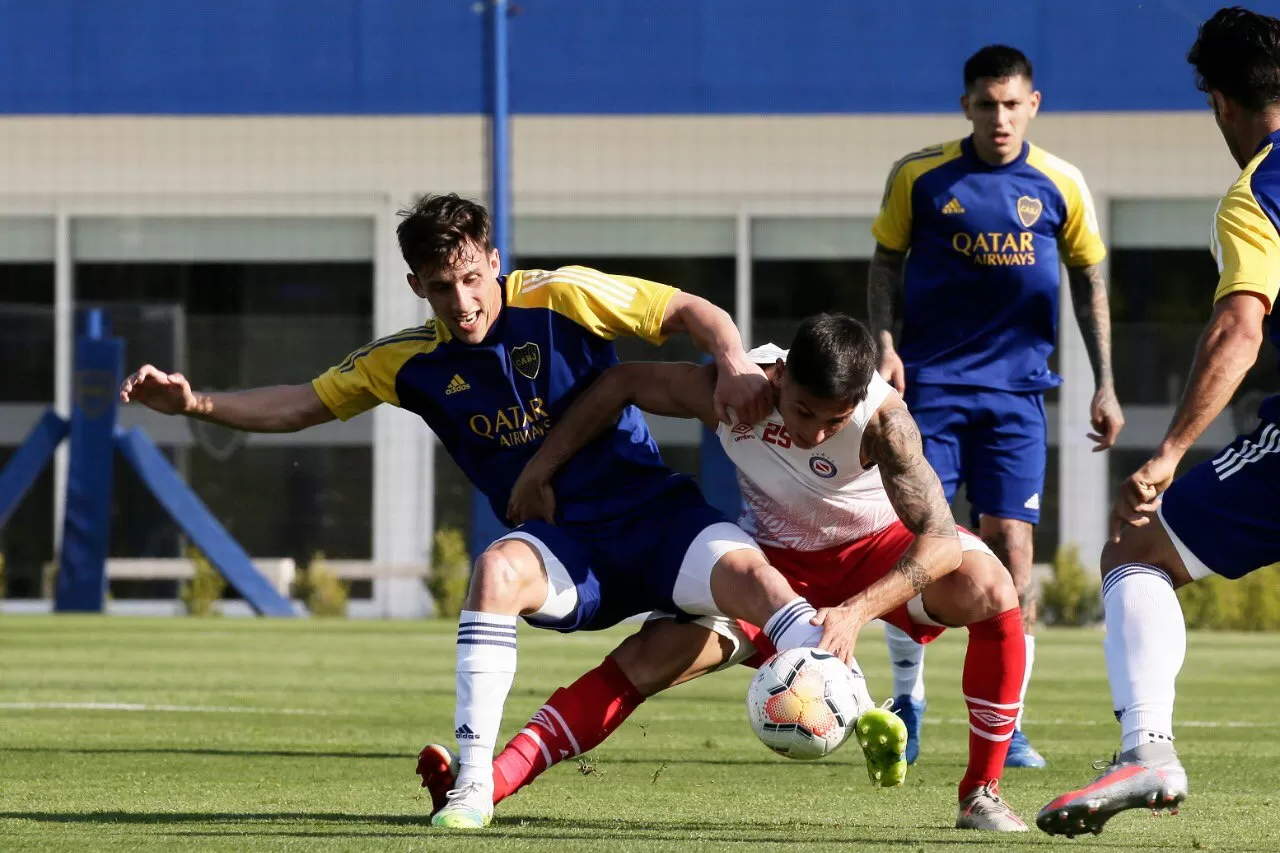 FOTO TOMADA DE TWITTER.COM/BOCAJRSOFICIAL 