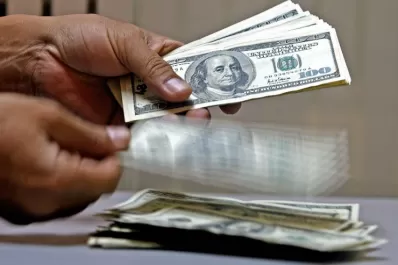 Aumentó el dólar blue y marca un récord a $ 154