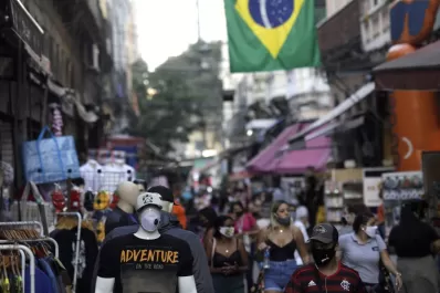 Brasil se acerca a los 150.000 muertos por covid-19