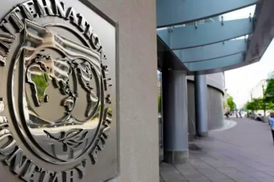La misión del FMI permanecerá hasta el domingo en país