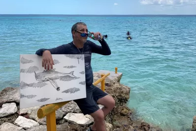 Cultura cubana: muestra del plástico Sandor González