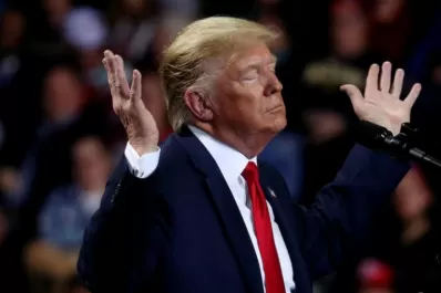 Trump planea volver a hacer campaña y la Casa Blanca dice ya completó tratamiento por covid-19