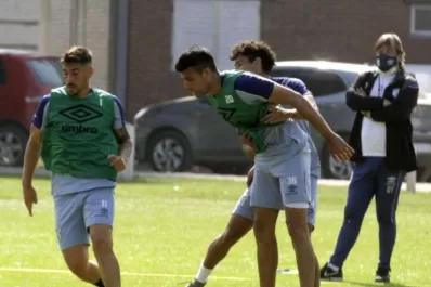 Cambio de planes por cuatro casos positivos en el decano