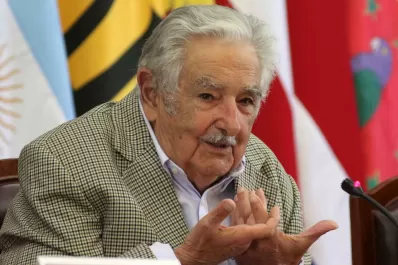 Operan de urgencia a Pepe Mujica por una espina de pescado