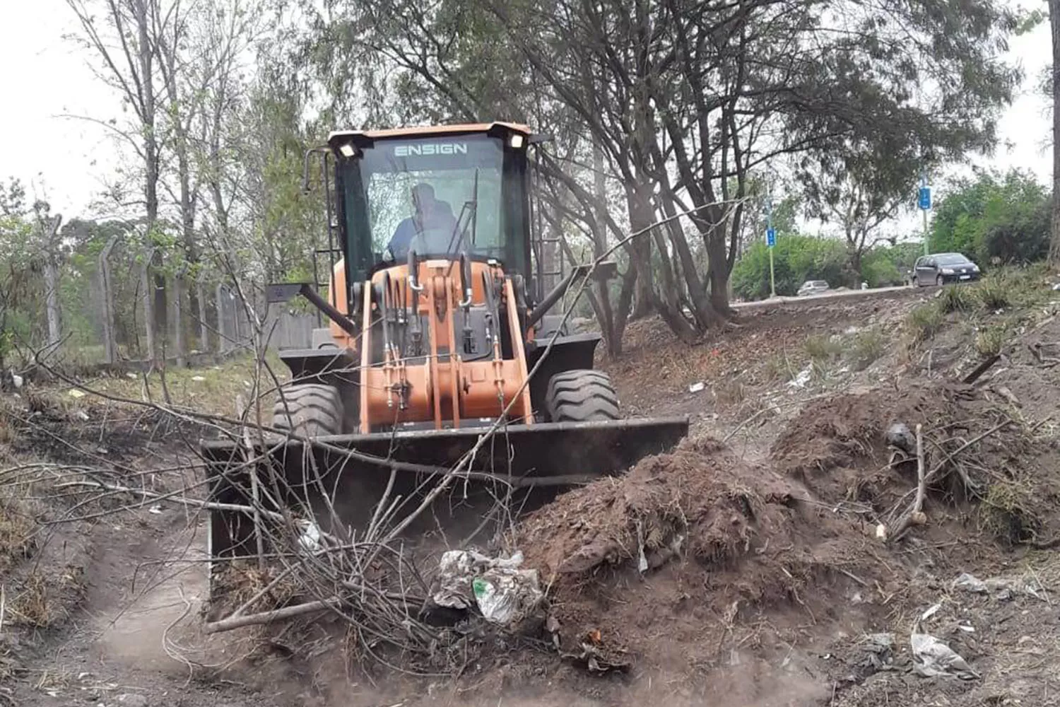 Basurales sin control: retiraron 11 camiones de residuos de la zona de detrás de la Terminal de Ómnibus