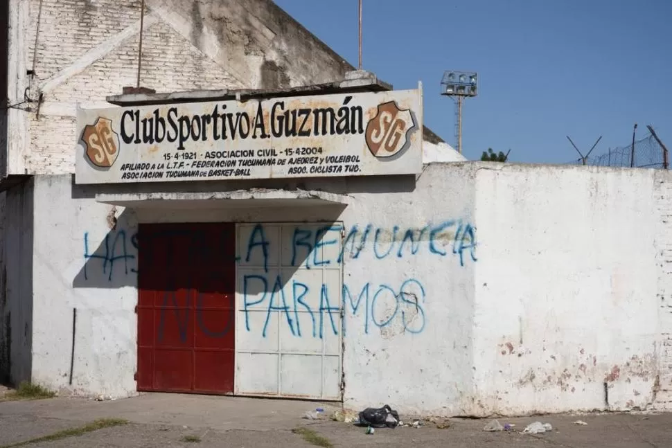 CERRADO. En Sportivo no hay actividad por disposiciones del COE. “Necesitamos que las autoridades sanitarias nos autoricen a jugar”, explicó Mirta Gutiérrez. la gaceta /  foto de diego aráoz  