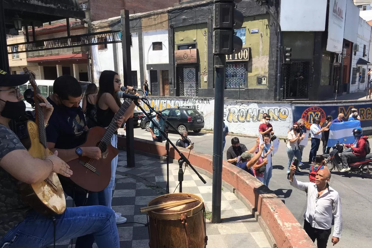 Los artistas piden ser escuchados. 