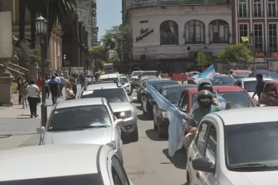 Hay docentes que cobran por debajo de la línea de pobreza