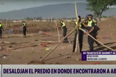 Se concreta el desalojo del predio donde fue hallada Abigail Riquel