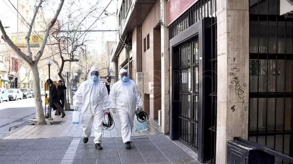 Pese al récord de contagios, San Juan se niega a volver a la Fase 1 del ASPO