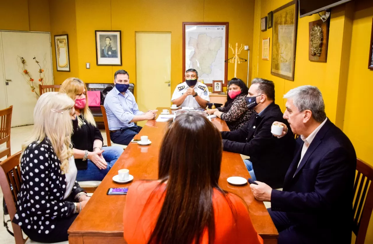 ALBERDI. La Mesa Interministerial y autoridades de esa cuidad se reunieron hoy.