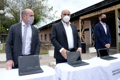 El Gobierno provincial continúa con la entrega de netbooks enviadas por la Nación