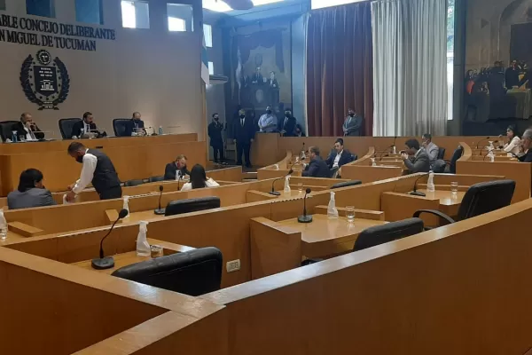 El peronismo y el bussismo ratificaron la mesa de autoridades del Concejo Deliberante