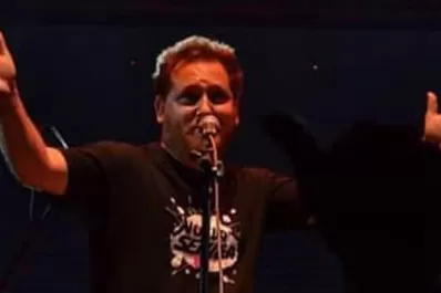 Rock tucumano: Calelo convoca a sus amigos a La Coupole