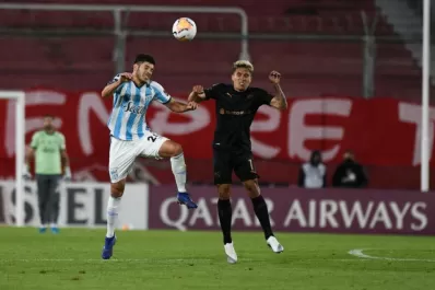 El fútbol no para en la vida “decana”