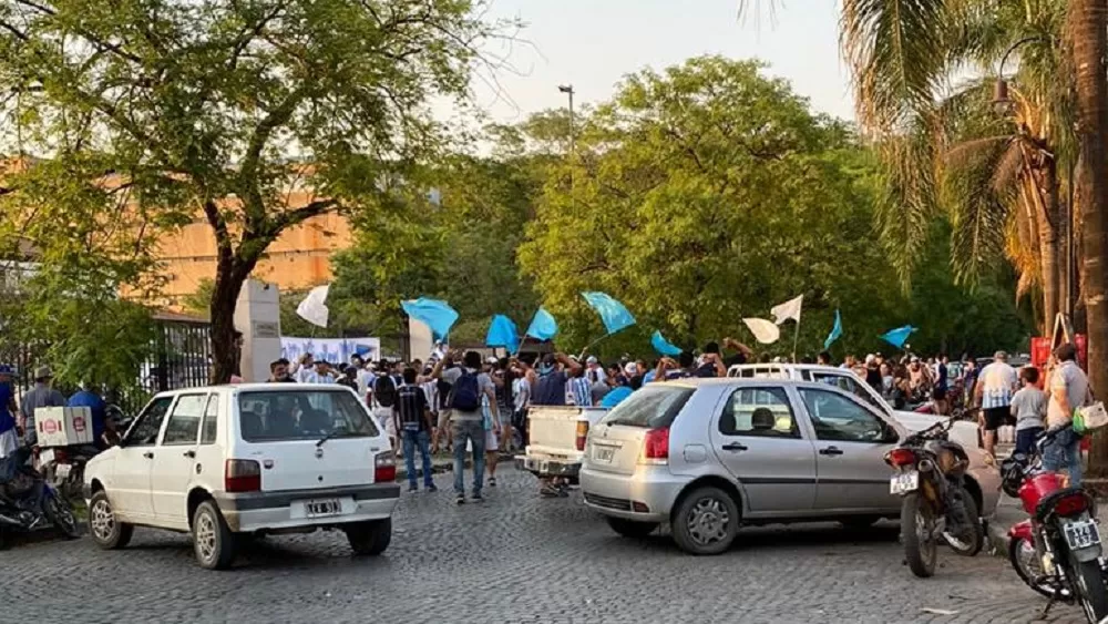 FIELES. Los decanos dijeron presente, una vez más. FOTO GENTILEZA DE TOMÁS LIUZI