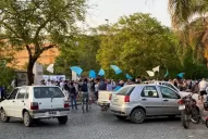 Los hinchas alentaron a los jugadores de Atlético antes de partir al Monumental