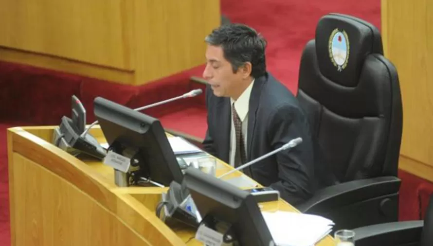 CRÍTICO. La política de salud del intendente de San Miguel de Tucumán, Germán Alfaro, es una burla para el vecino de la Capital, según el edil Emiliano Vargas Aignasse