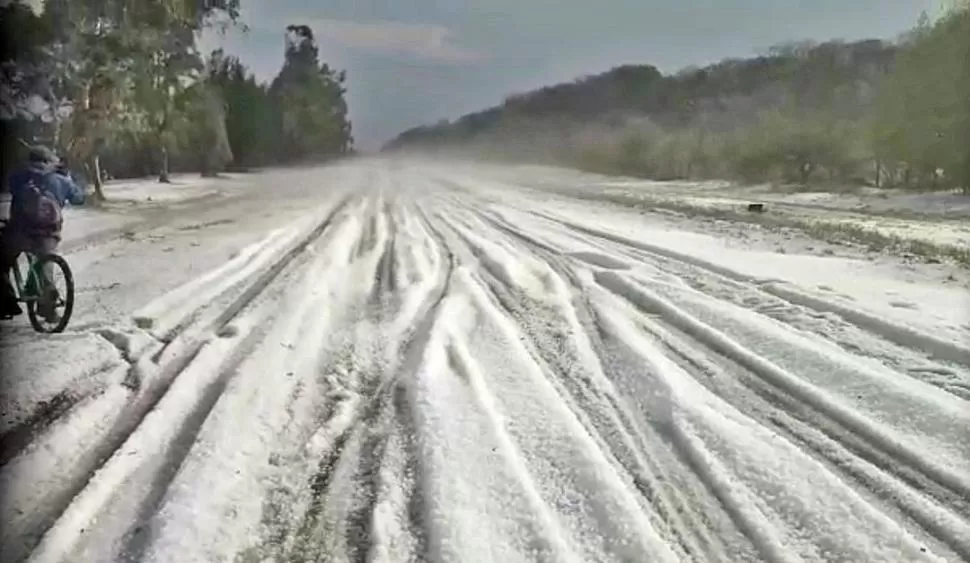 Una granizada causó susto y fascinación en El Timbó y El Naranjo