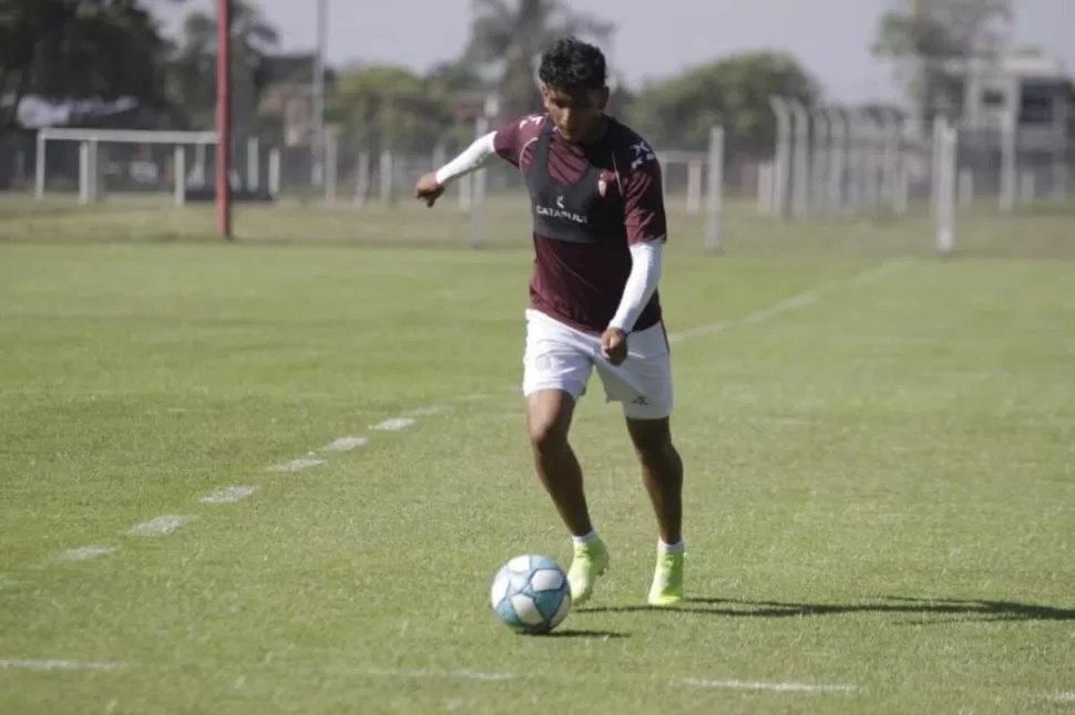 PIENSA EN JUGAR. Diarte sólo pide que el equipo se concentre en el torneo. casm