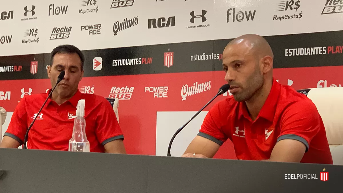 INESPERADO. Mascherano anunció su retiro en plena rueda de prensa. FOTO TOMADA DE TWITTER.COM/EDELPOFICIAL