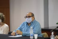 El ministro de Economía llevó el Presupuesto de la Provincia para 2021 a la Legislatura