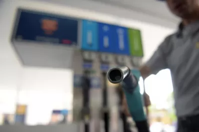 Sin casco, no habrá nafta