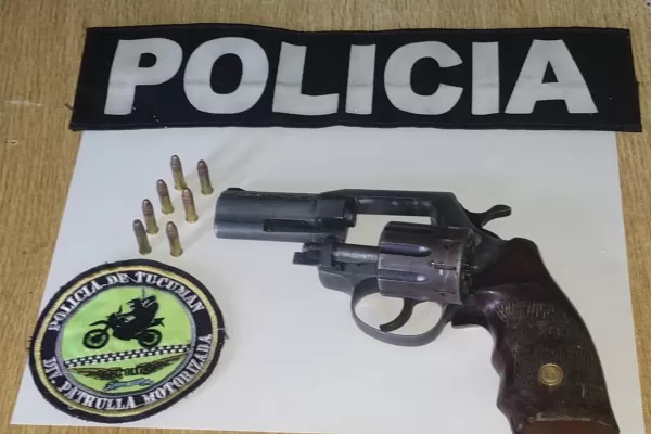 Amenazas, disparos y detenciones al enfrentarse dos familias en barrio ex Aeropuerto