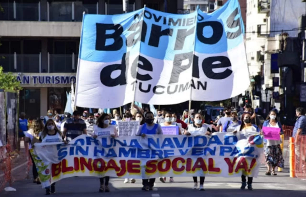 Barrios de Pie pide un bono de fin de año para los 150 comedores que administra en Tucumán