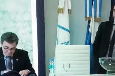 El polémico video del sorteo de la Primera Nacional que se hizo viral en las redes