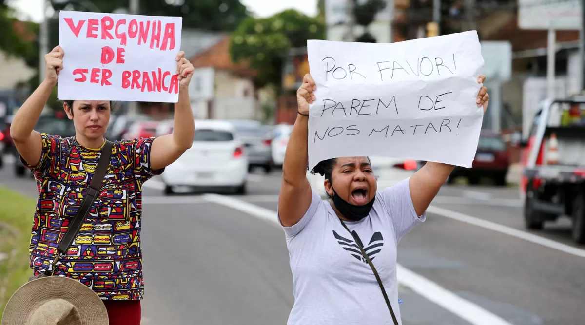 PORTO ALEGRE. Marcha porque mataron a golpes a Joao Silveira Freitas.