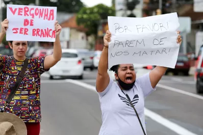 Las fotos de la semana: pandemia, protestas y catástrofes naturales