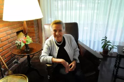 Lucía Piossek Prebisch en LA GACETA Literaria