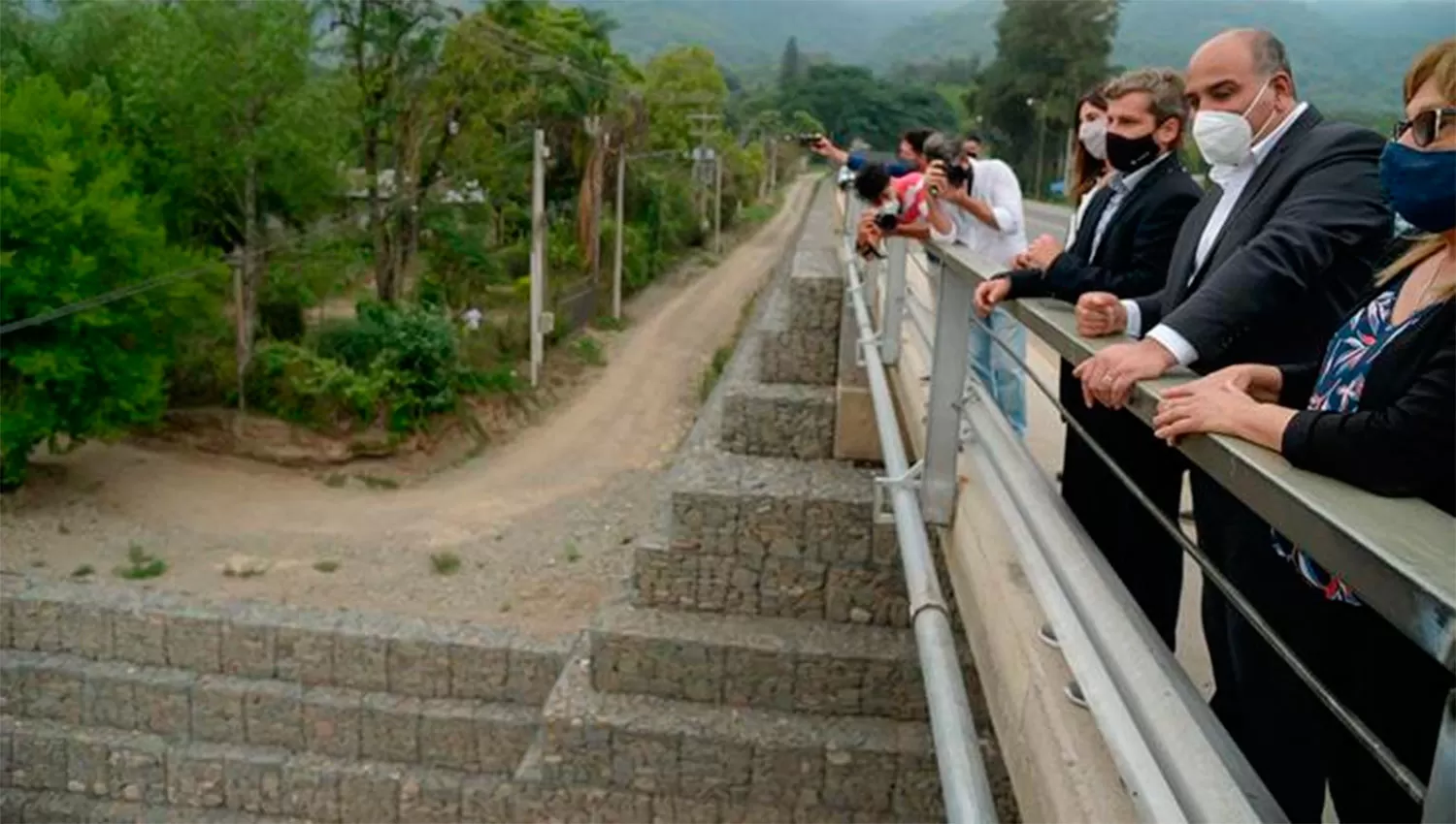 Inauguraron el nuevo puente en El Corte, sobre el río Muerto