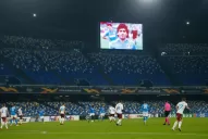 Nápoli triunfó y le brindó un cálido tributo a Maradona