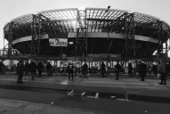 El Napoli lucirá hoy una camiseta especial en homenaje a Maradona