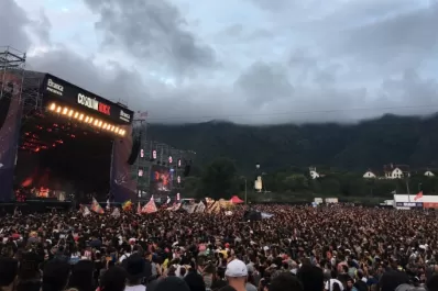 El productor del Cosquín Rock amenaza con hacer el evento en Mendoza