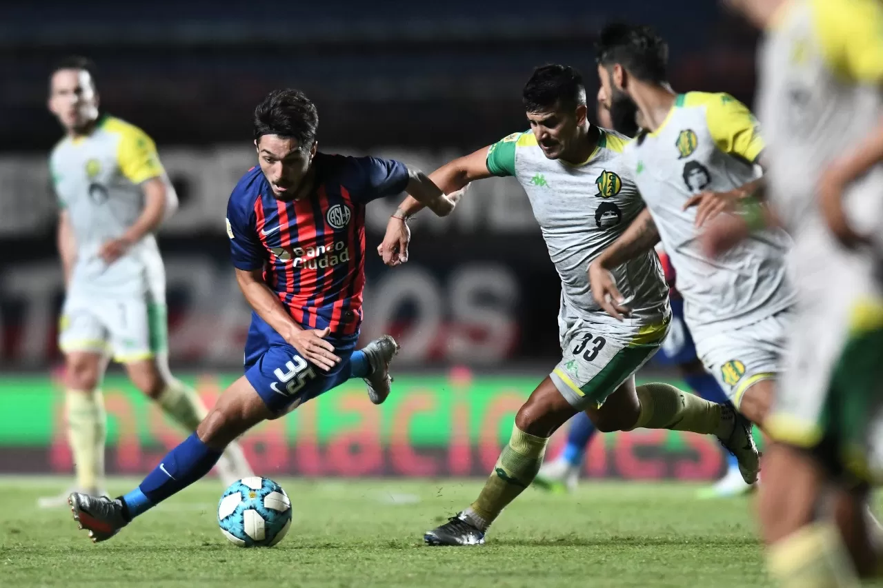 Aldosivi igualó como visitante ante San Lorenzo y quedó afuera de la Copa Maradona