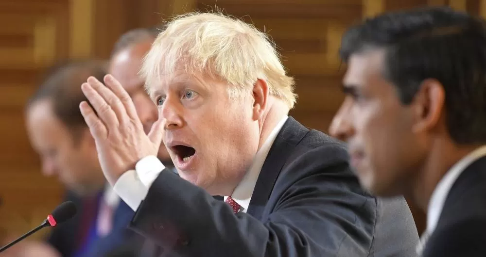 MANEJO DE LA PANDEMIA. Boris Johnson anunció una investigación independiente sobre la gestión de su ejecutivo.