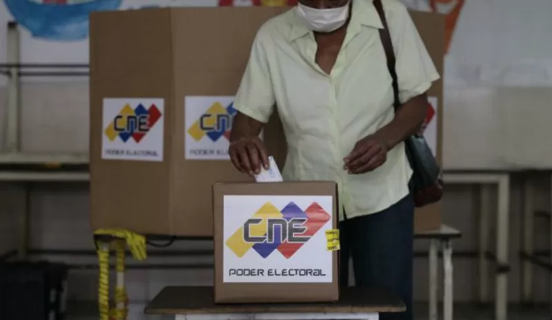 Abstención: Argentina no votó la resolución de la OEA que condenó las elecciones fraudulentas en Venezuela